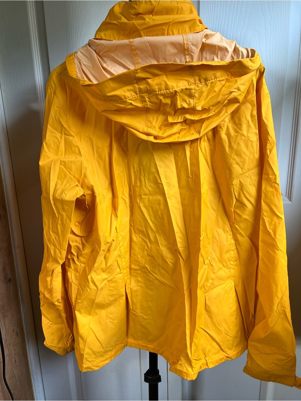 Columbia Bright Yellow Hooded Rain Jacket - Picture 8 of 8